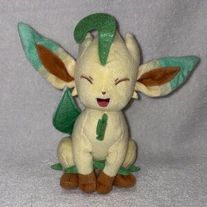 Tomy Pokemon Plush Toy Leafeon 9" Stuffed Animal Doll Eevee Evolution